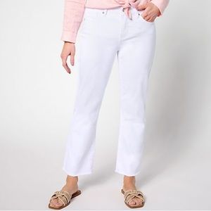 NYDJ NWT Marilyn Ankle Fray Hem Size 18